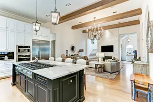 1104 Mosaico Ln, Houston, TX 77055 - Photo 14