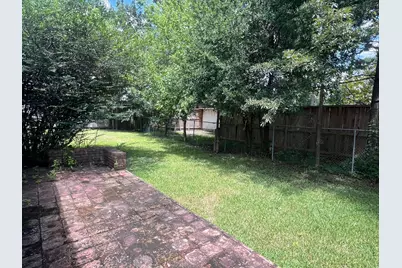 9302 Memorial Drive, Houston, TX 77024 - Photo 8