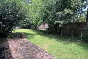 9302 Memorial Dr, Houston, TX 77024 - Photo 8