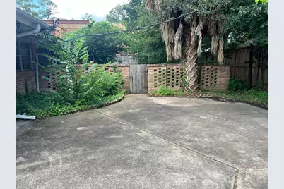9302 Memorial Drive, Houston, TX 77024 - Photo 6