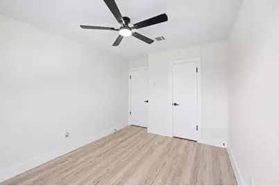 14387 Misty Meadow Lane, Houston, TX 77079 - Photo 28