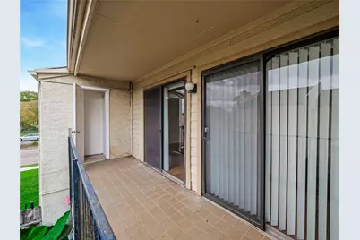 10075 Westpark Drive #9, Houston, TX 77042 - Photo 16