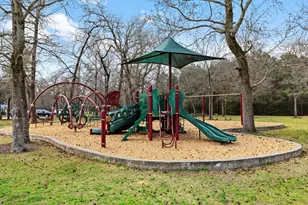 51 Chestnut Meadow Dr, Conroe, TX 77384 - Photo 42