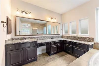 51 Chestnut Meadow Drive, Conroe, TX 77384 - Photo 20