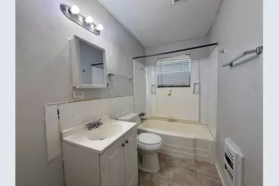 502 E Jackson Street, West Columbia, TX 77486 - Photo 16