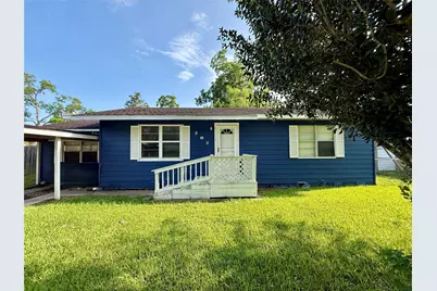 502 E Jackson Street, West Columbia, TX 77486 - Photo 1