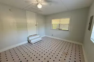 502 E Jackson St, West Columbia, TX 77486 - Photo 20