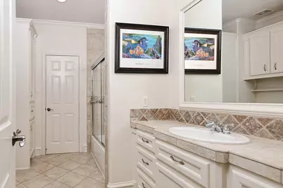 10 Snow Pond Place, The Woodlands, TX 77382 - Photo 32