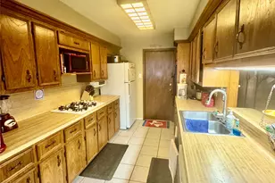 254 Evanston St, Houston, TX 77015 - Photo 8