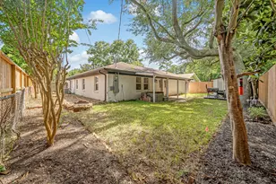 4814 Briarbend Dr, Houston, TX 77035 - Photo 30