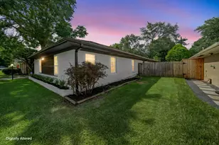 4814 Briarbend Dr, Houston, TX 77035 - Photo 4