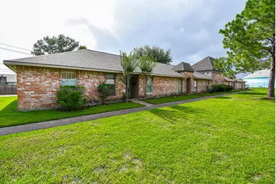 12469 Sharpview Drive #2469, Houston, TX 77072 - Photo 2
