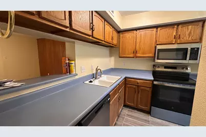 4105 Keeler Court #4, Pasadena, TX 77503 - Photo 8