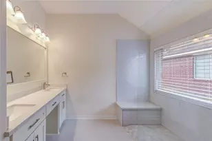 18010 Rosemont Estates Ln, Cypress, TX 77429 - Photo 10