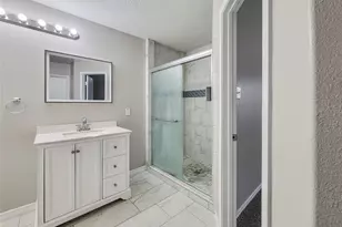 13150 Cutler Ridge Ln, Houston, TX 77044 - Photo 12