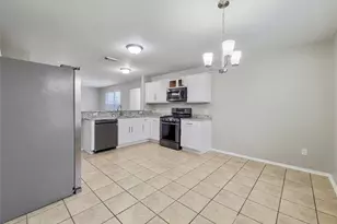 13150 Cutler Ridge Ln, Houston, TX 77044 - Photo 4