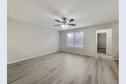 13150 Cutler Ridge Lane, Houston, TX 77044 - Photo 8
