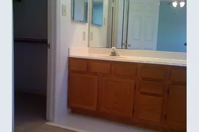 11206 E Travelers Way Circle, Houston, TX 77065 - Photo 10