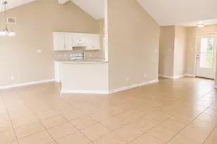 9122 Yellowfin Cir, Texas City, TX 77591 - Photo 4