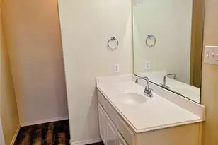 9122 Yellowfin Cir, Texas City, TX 77591 - Photo 14