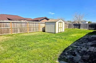 9122 Yellowfin Cir, Texas City, TX 77591 - Photo 22