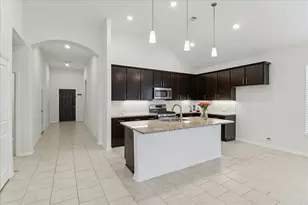 8818 Ruddy Duck Ct, Baytown, TX 77521 - Photo 12