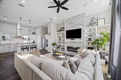 2108 Oatfield Drive, Houston, TX 77018 - Photo 10