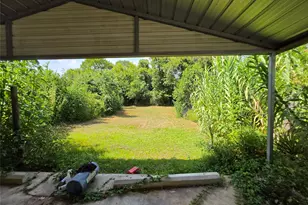 919 E Murchison St, Palestine, TX 75801 - Photo 6