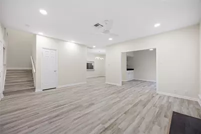 2668 Bering Drive #2668, Houston, TX 77057 - Photo 8