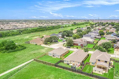 4706 Shale Drive, Baytown, TX 77521 - Photo 32