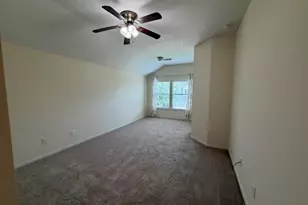 5331 Timber Ct Hollow Dr, Houston, TX 77084 - Photo 10