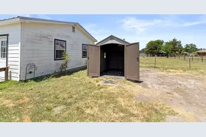 7470 Dallas Street, Iola, TX 77861 - Photo 28