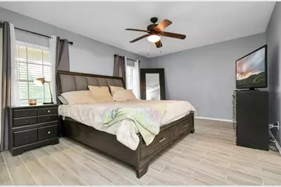 10234 Tablerock Drive, Houston, TX 77064 - Photo 14