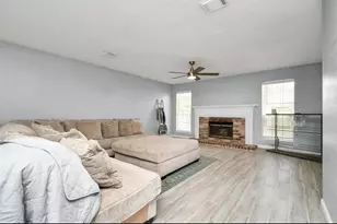 10234 Tablerock Dr, Houston, TX 77064 - Photo 6