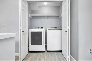 10234 Tablerock Dr, Houston, TX 77064 - Photo 10