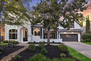 34 N Lansdowne Cir, The Woodlands, TX 77382 - Photo 1