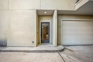 5841 Darling St, Houston, TX 77007 - Photo 38