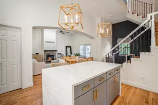 5841 Darling St, Houston, TX 77007 - Photo 12