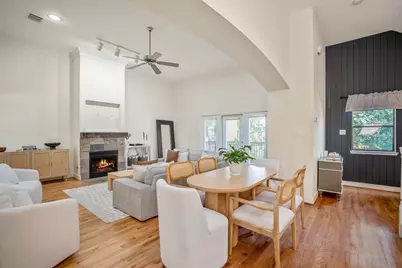 5841 Darling Street #C, Houston, TX 77007 - Photo 2