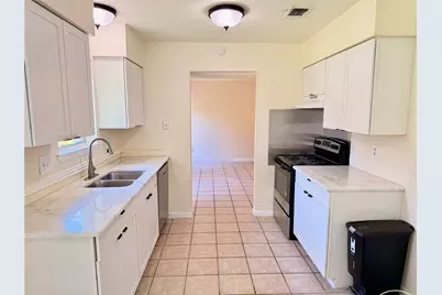 7918 Bunker Wood Lane, Houston, TX 77086 - Photo 6