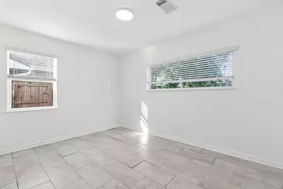 10602 Buffum Street, Houston, TX 77051 - Photo 6