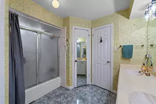 15306 Corona Del Mar Dr, Houston, TX 77083 - Photo 18