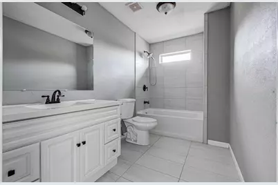 1499 County Road 393B, Alvin, TX 77511 - Photo 20