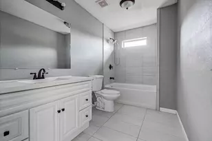 1499 County Rd 393B, Alvin, TX 77511 - Photo 20