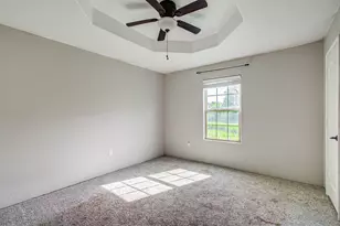 1499 County Rd 393B, Alvin, TX 77511 - Photo 22