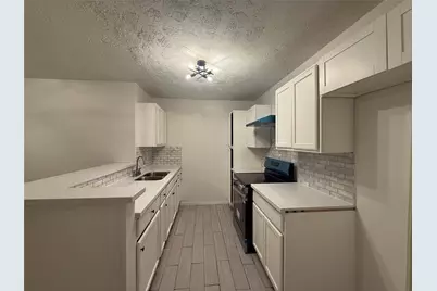 8553 Wilcrest Drive, Houston, TX 77099 - Photo 2