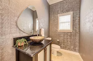 2124 Nantucket Dr, Houston, TX 77057 - Photo 12