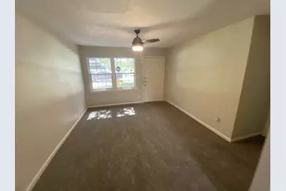 10110 Rosehaven Drive, Houston, TX 77051 - Photo 2