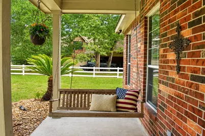 9072 Grand Lake Estates Drive, Montgomery, TX 77316 - Photo 4