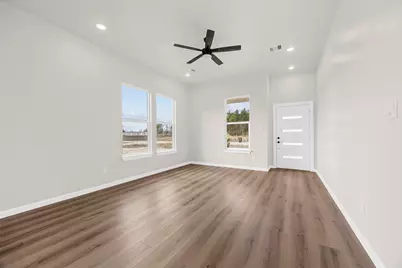 56 Road 5604, Cleveland, TX 77327 - Photo 4